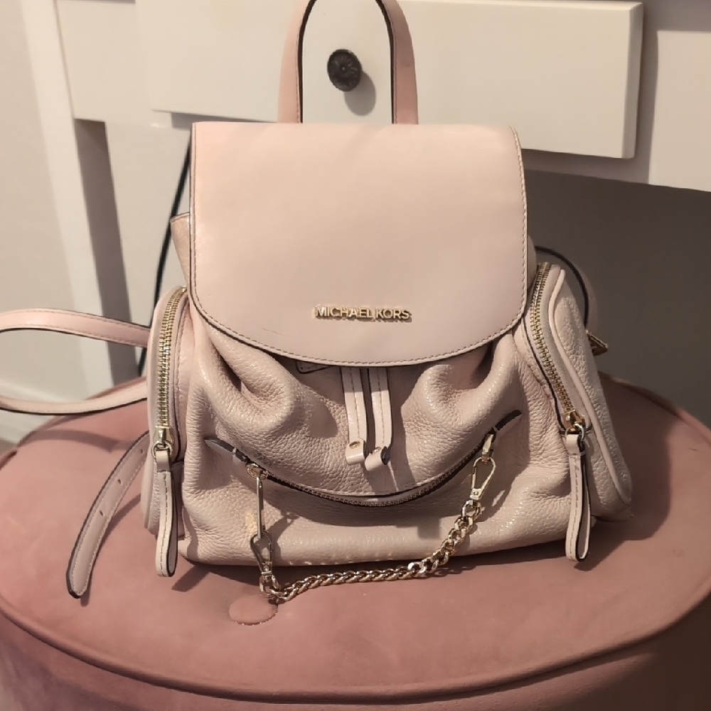 Michael Kors Pink Jet Set Backpack with Magnetic Clasp